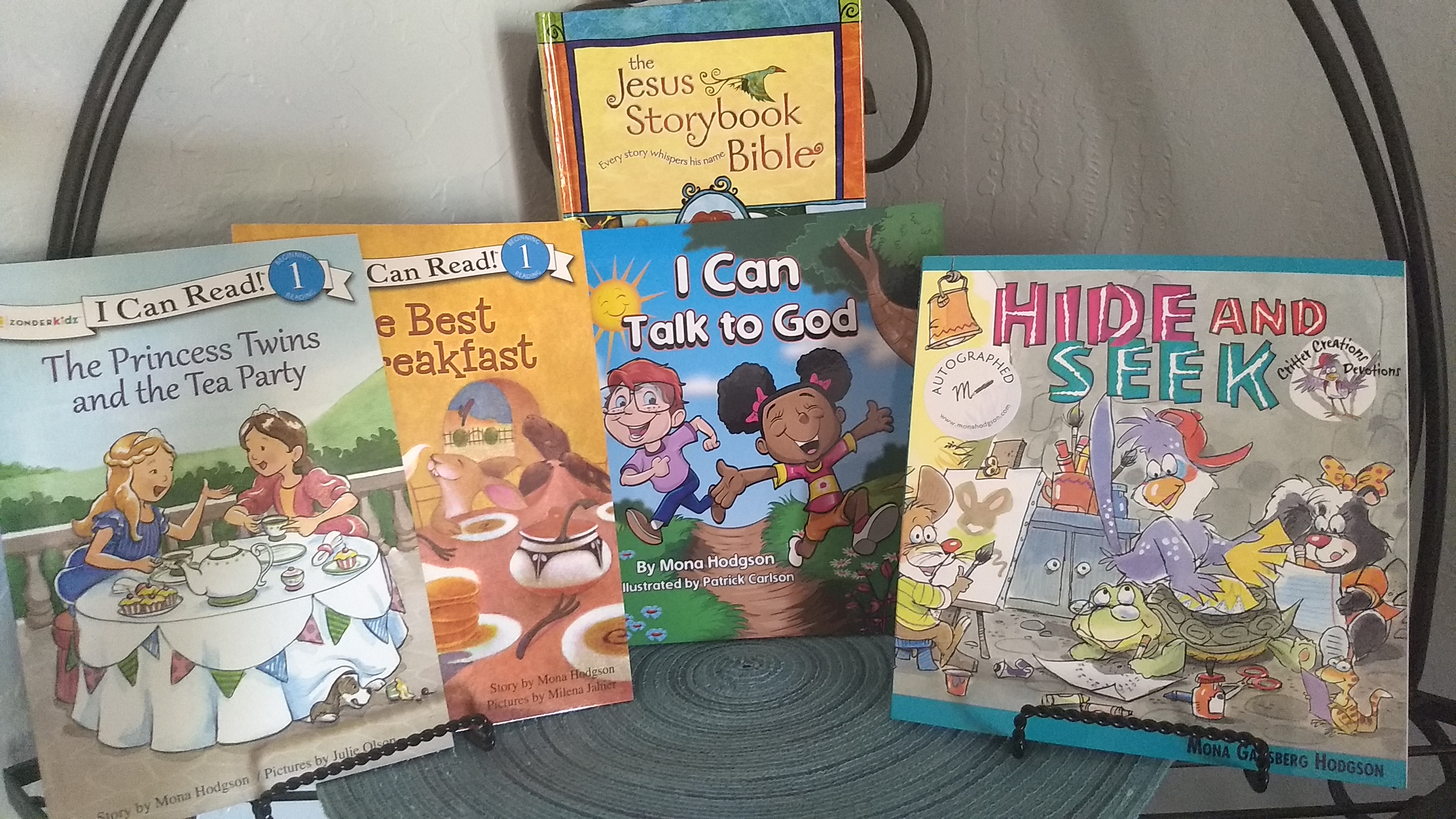 I Can Talk to God Children's Book Giveaway www.monahodgson.com